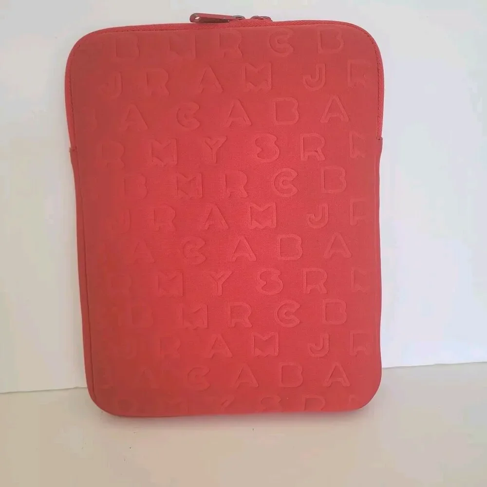 Marc By Marc Jacobs 10-11